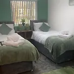 2 Bedroom Flat * Leeds (West Yorkshire)